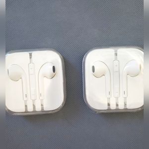 Apple ear phones
